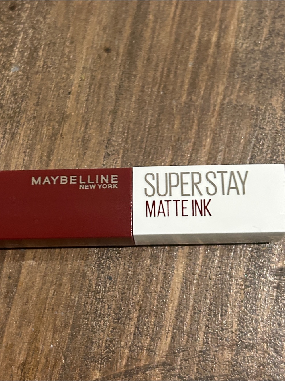 Maybelline voyager Matte Liquid Lipstick in Deep Red with White Cap - Picture 3 of 5